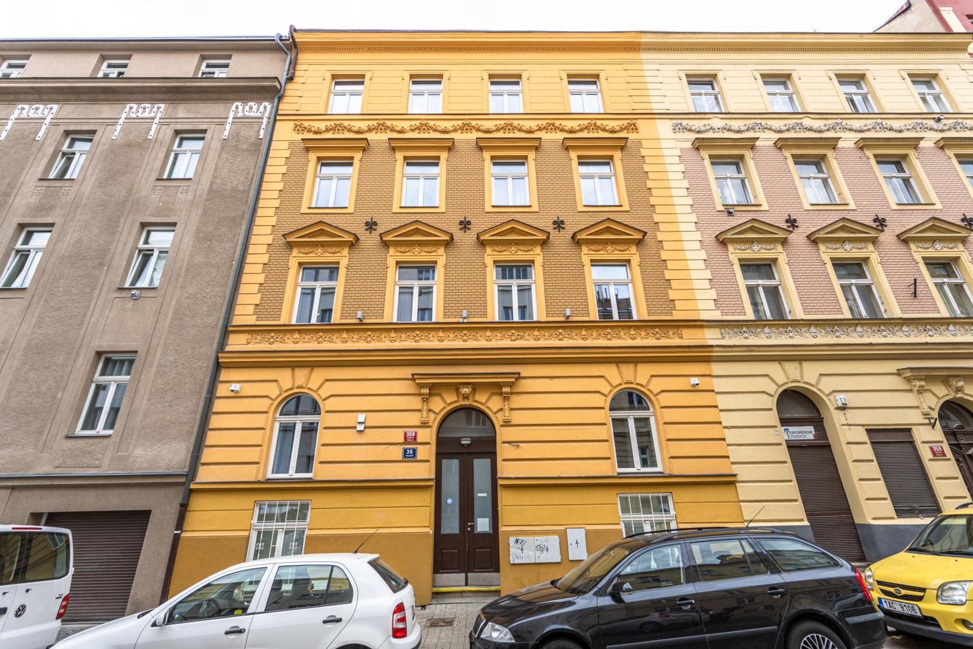 Holandska 36 Apartment