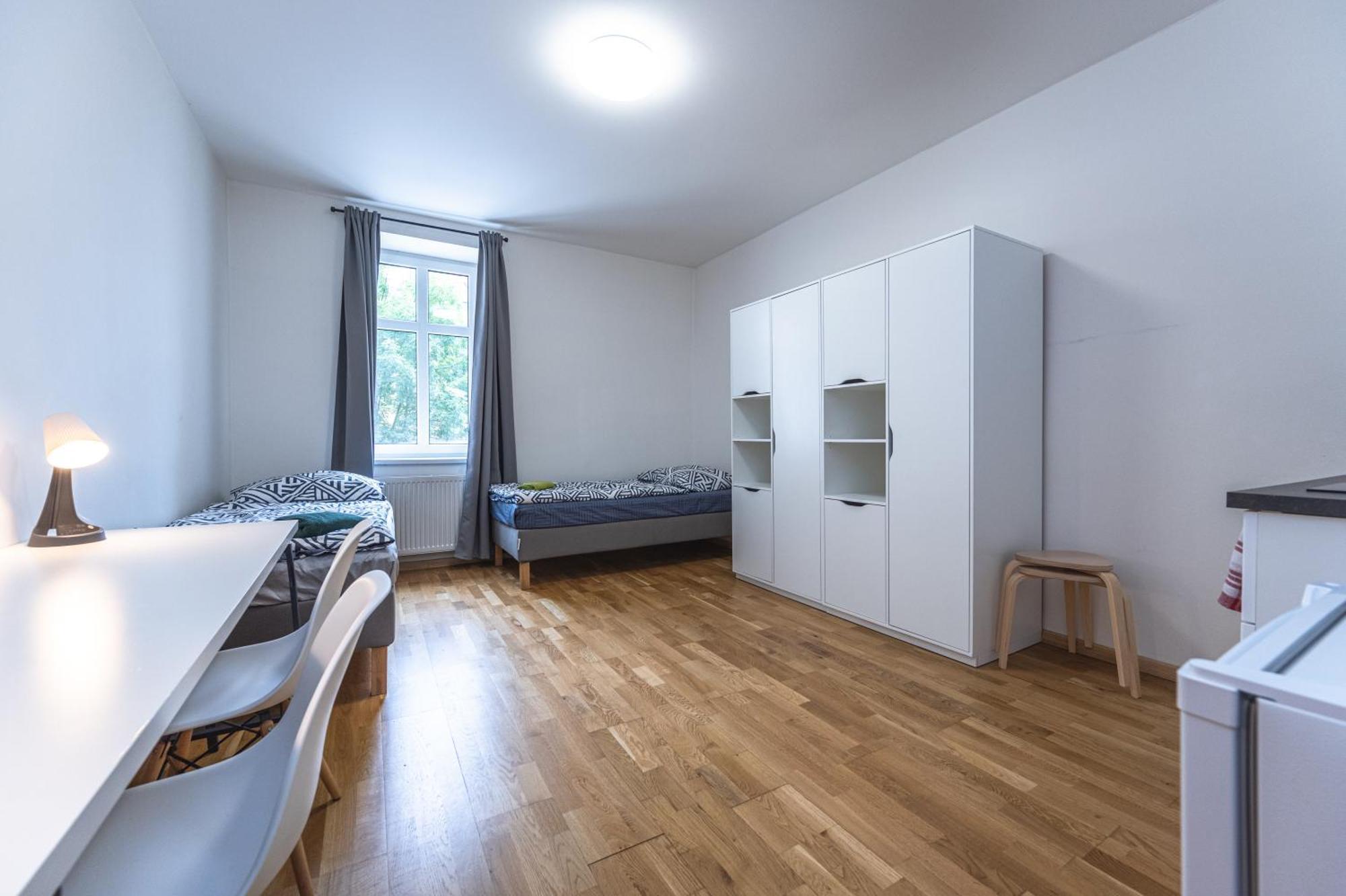 Holandska 36 * Prag